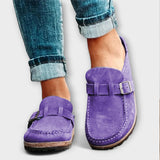 Mocassins ortopédicos femininos com fivela decorativa