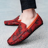 Loafers de Couro com Padrão Floral