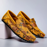 Loafers de Couro com Padrão Floral