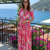 Ione | Vestido Midi Floral com Mangas Curtas e Decote em V