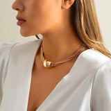Colar de ouro elegante