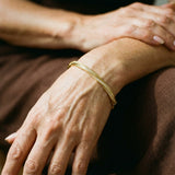 Elegante pulseiras de cristal com duas fileiras em ouro