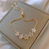 Colar Margarida em Cristal com Ouro