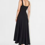 Nelia | Vestido com decote quadrado