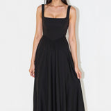 Nelia | Vestido com decote quadrado