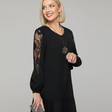 Hanna - Vestido Midi com Renda
