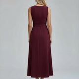 Zofia - Vestido Elegante com Decote Redondo