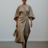 Maria - Vestido Maxi com Manga em Satin