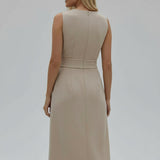 Zofia - Vestido Elegante com Decote Redondo